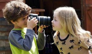 نور ثابت در عکاسی کودک